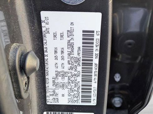 Certified 2023 Toyota Tacoma TRD Off-Road image 24