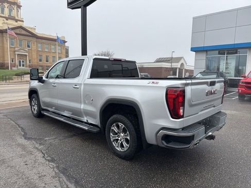 Used 2021 GMC Sierra 1500 SLE w/ X31 Off-Road Package image 3