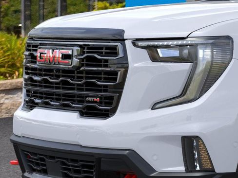 New 2026 GMC Acadia AT4 w/ Luxury Package image 13