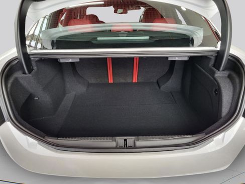 New 2025 Alfa Romeo Giulia w/ Veloce Package Rwd image 23