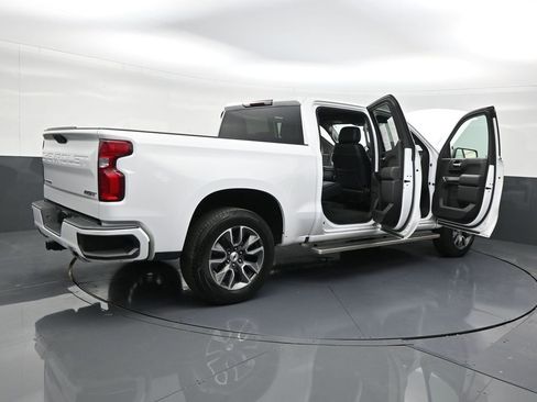 Used 2021 Chevrolet Silverado 1500 RST image 28