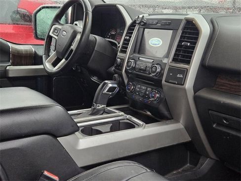 Used 2018 Ford F150 Lariat w/ Equipment Group 501A Mid image 5