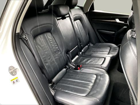 Used 2018 Audi Q5 2.0T Premium AWD/4WD image 19