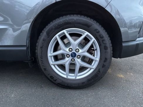 Certified 2022 Ford Edge SEL w/ Convenience Package image 10