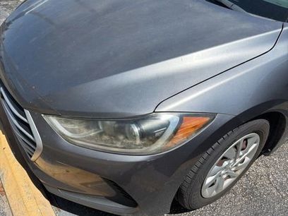 Used 2018 Hyundai Elantra SE