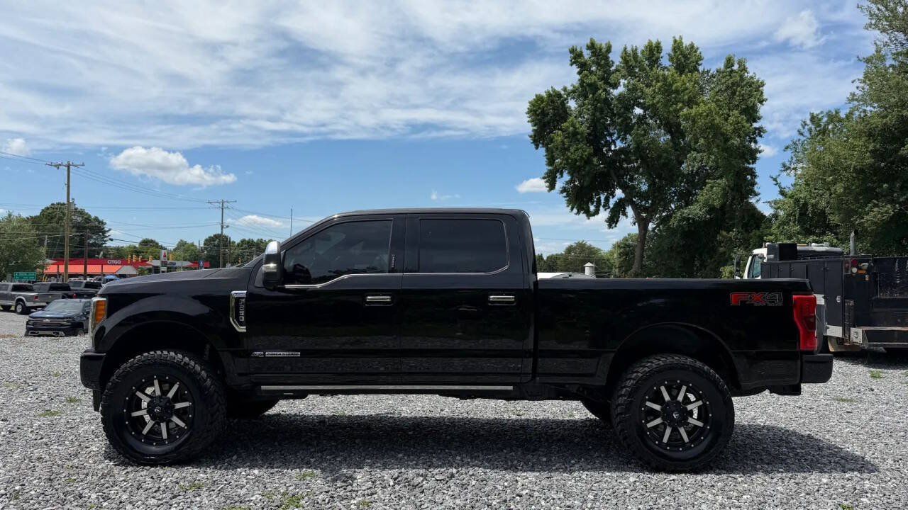 Used 2018 Ford F250 Platinum w/ Platinum Ultimate Package AWD/4WD image 4