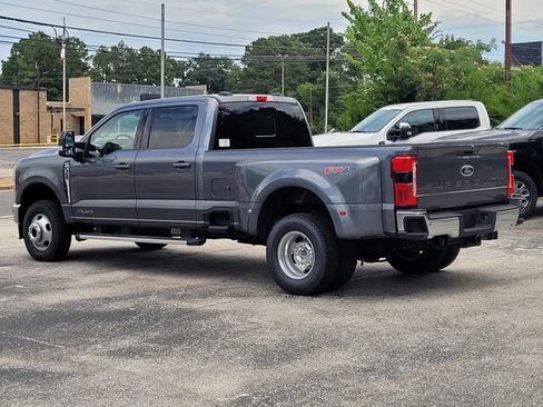 New 2026 Ford F350 Lariat w/ FX4 Off-Road Package AWD/4WD image 3
