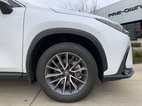 Used 2026 Lexus NX 350 AWD image 13