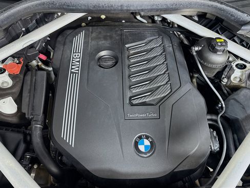 Used 2019 BMW X7 xDrive40i w/ Cold Weather Package image 39