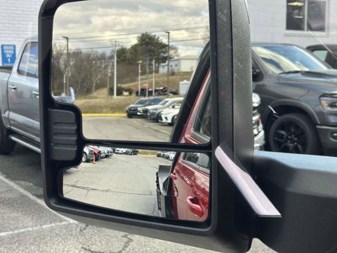 Used 2024 Chevrolet Silverado 3500 LT w/ Convenience Package image 24