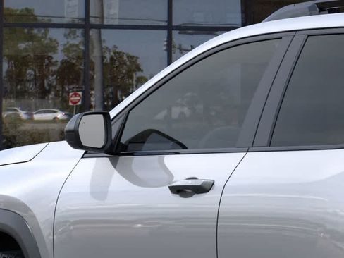 New 2026 Chevrolet Equinox RS w/ Convenience Package III FWD image 12