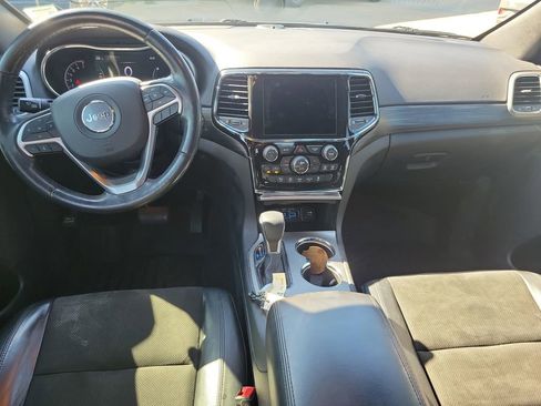 Used 2021 Jeep Grand Cherokee Laredo X RWD image 8