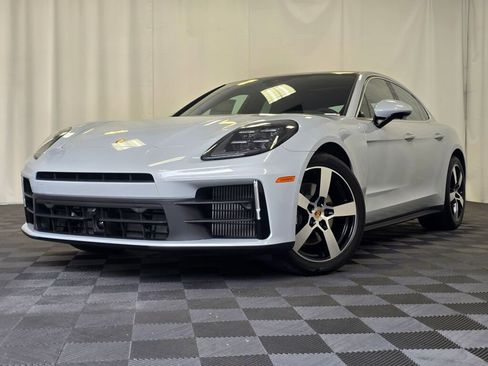 New 2025 Porsche Panamera 4 image 1