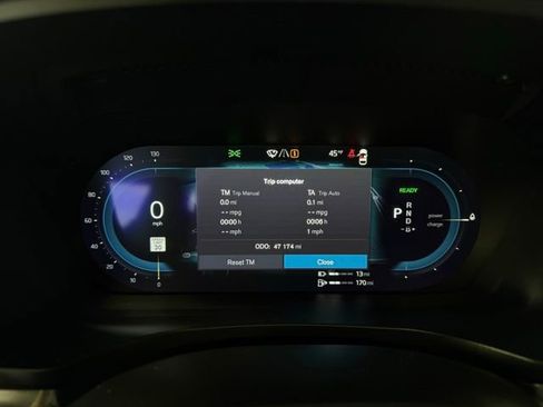 Certified 2023 Volvo S60 T8 Polestar image 25