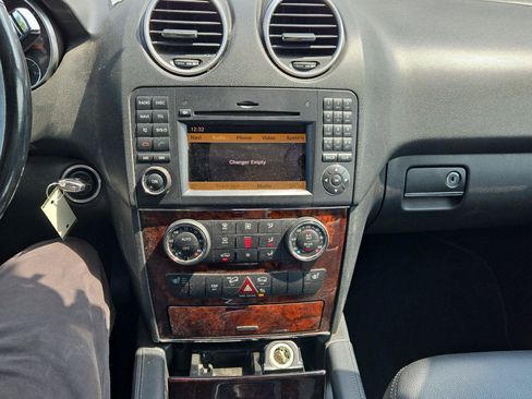 Used 2010 Mercedes-Benz ML 350 4MATIC image 19