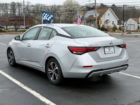 Used 2021 Nissan Sentra SV FWD image 7