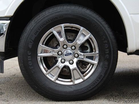 Used 2017 Ford F150 Lariat w/ Equipment Group 502A Luxury image 43