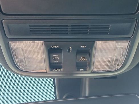 Used 2023 Honda Passport EX-L image 25