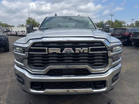 New 2026 RAM 2500 Tradesman w/ Chrome Appearance Group AWD/4WD image 9