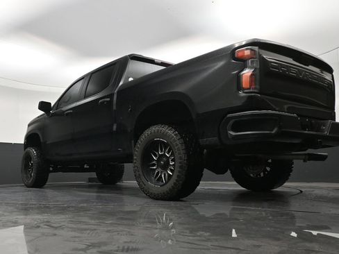 Used 2025 Chevrolet Silverado 1500 Custom w/ Turbomax Blackout Package RWD image 21