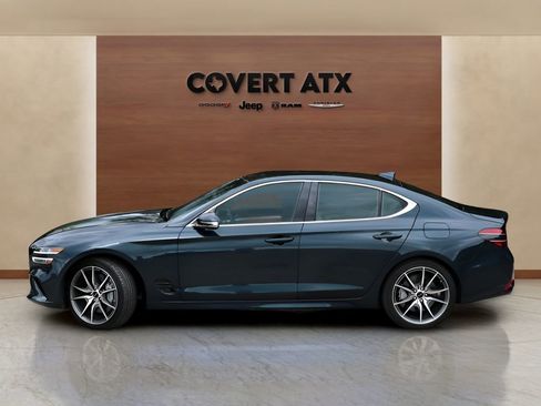 Used 2025 Genesis G70 2.5T AWD/4WD image 2