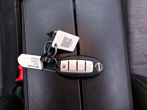 Used 2022 Nissan Rogue SV FWD image 27