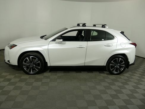 Used 2023 Lexus UX 250h AWD w/ Premium Package image 5