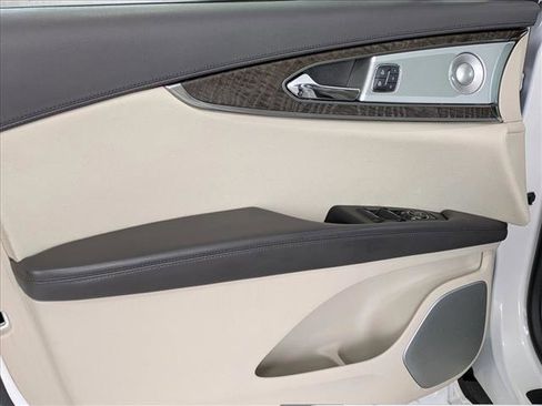 Used 2019 Lincoln Nautilus Reserve w/ Ultimate Package image 19