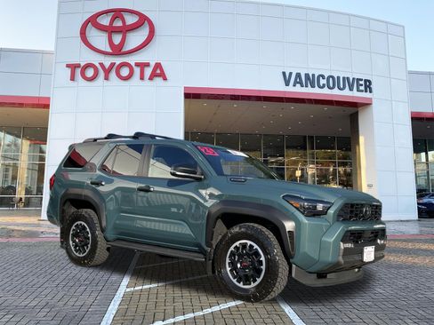 Certified 2025 Toyota 4Runner TRD Off-Road AWD/4WD image 1