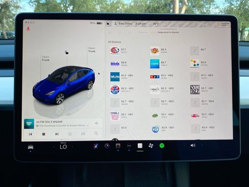 Used 2023 Tesla Model Y Long Range image 26