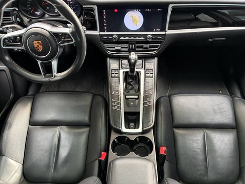 Used 2020 Porsche Macan image 21