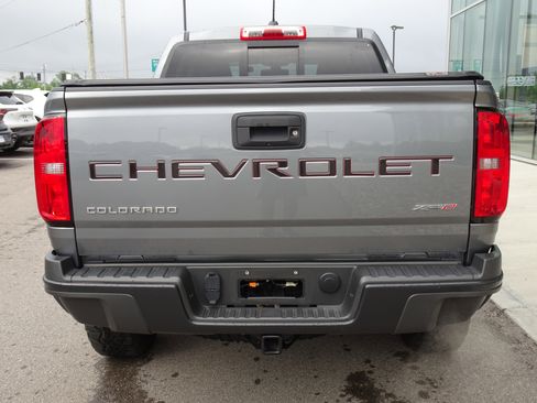 Used 2022 Chevrolet Colorado ZR2 w/ ZR2 Dusk Special Edition AWD/4WD image 4
