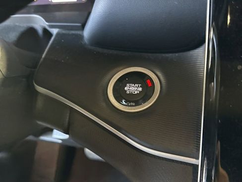 Used 2023 Jeep Grand Cherokee Altitude RWD image 29