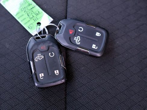 Used 2021 Chevrolet Silverado 1500 RST image 37