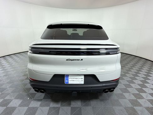 New 2026 Porsche Cayenne S AWD/4WD image 11