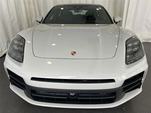 New 2026 Porsche Panamera 4 image 6