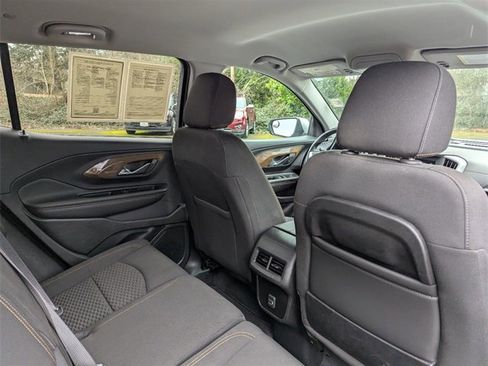 Used 2019 GMC Terrain SLE image 31