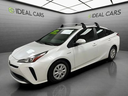 Used 2022 Toyota Prius LE
