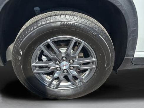 New 2025 GMC Acadia Elevation image 20