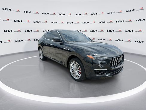 Used 2022 Maserati Levante GT image 2