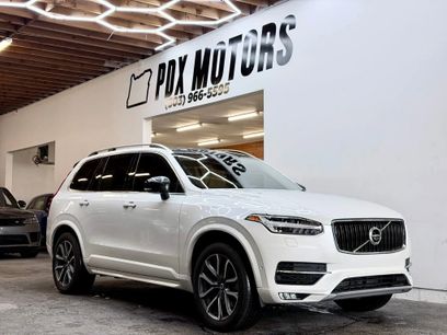 Used 2016 Volvo XC90 T6 Momentum w/ Protection Package Plus