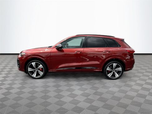 New 2025 Audi SQ5 Premium Plus AWD/4WD image 4
