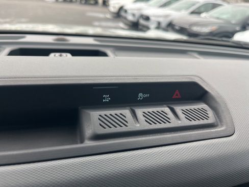 Used 2023 Ford Bronco Big Bend image 16