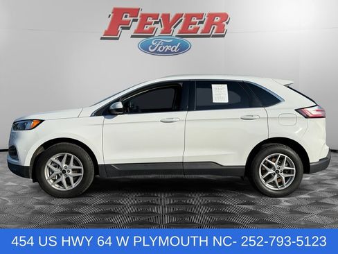 Certified 2024 Ford Edge SEL w/ Convenience Package AWD/4WD image 2