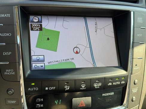 Used 2011 Lexus IS 350 AWD image 22