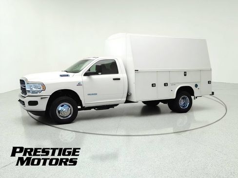 Used 2021 RAM 3500 2WD Regular Cab DRW image 4