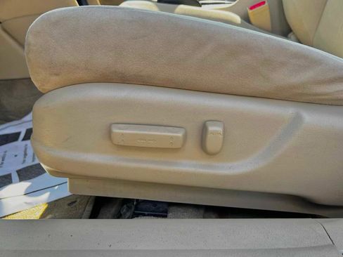 Used 2011 Honda Accord LX-P image 12