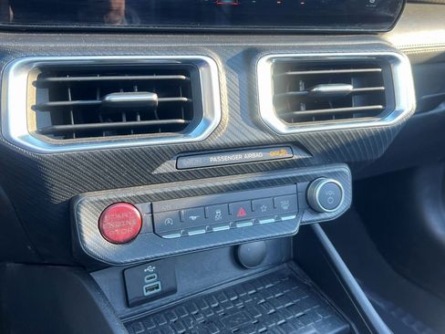 Used 2024 Ford Mustang Premium image 22
