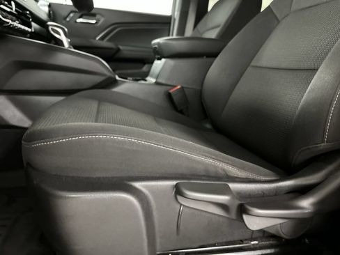 Used 2023 Chevrolet Colorado LT w/ LT Convenience Package AWD/4WD image 12