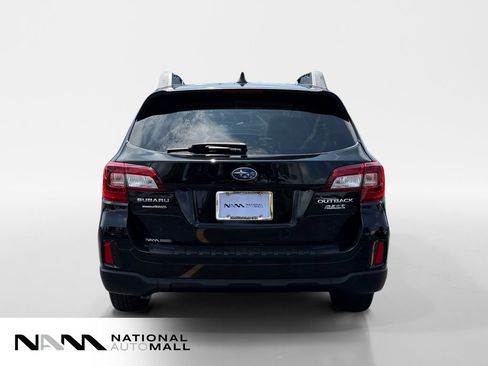 Used 2016 Subaru Outback 2.5i Premium w/ Popular Package #2 AWD/4WD image 4